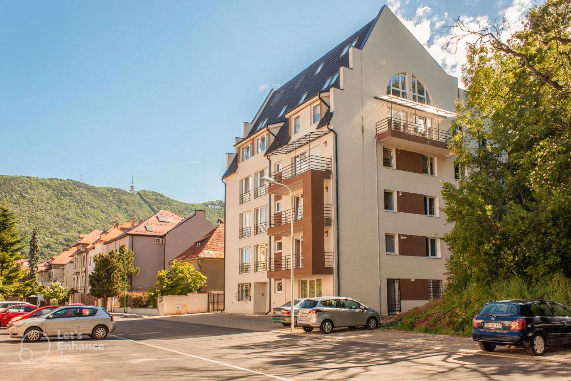 Central Premium Apartment Braşov Exteriör bild